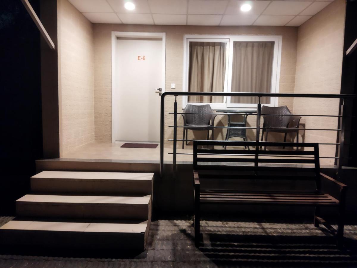 נאסיק Savana Lake Resort מראה חיצוני תמונה