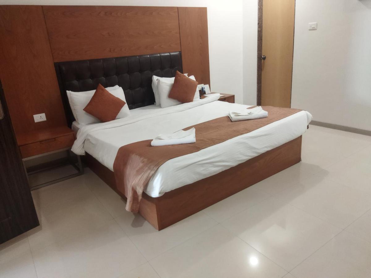 נאסיק Savana Lake Resort מראה חיצוני תמונה