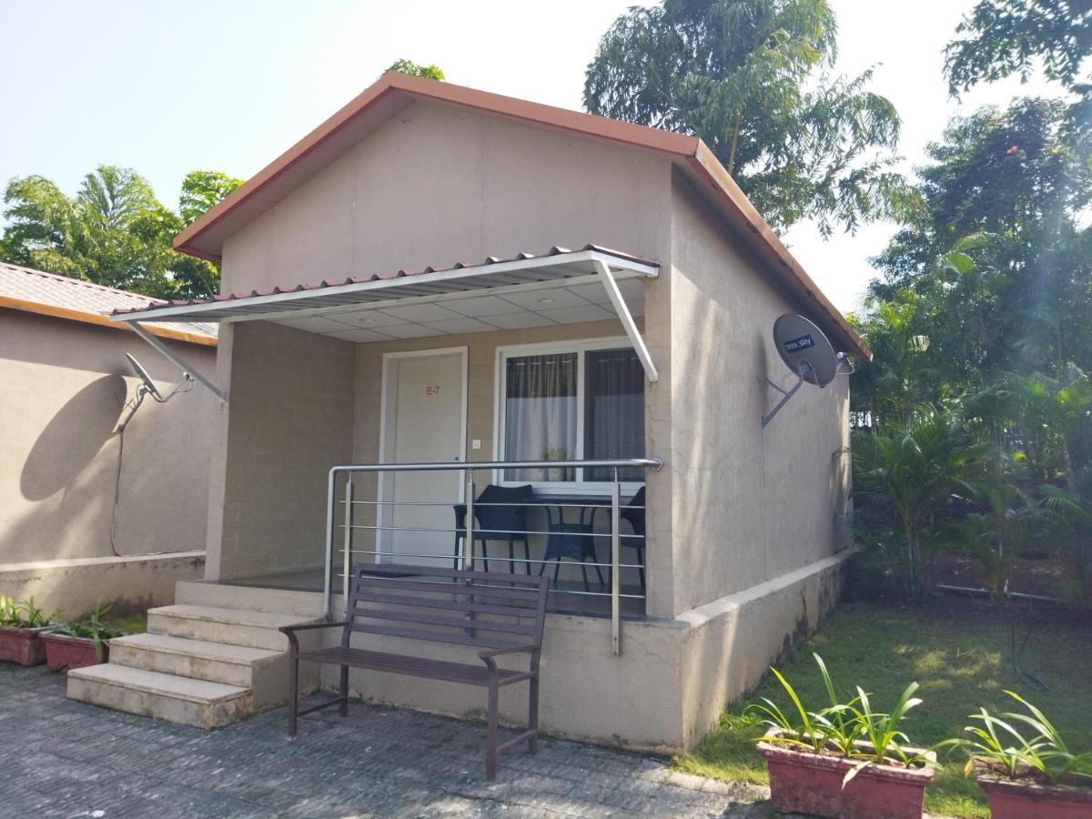 נאסיק Savana Lake Resort מראה חיצוני תמונה