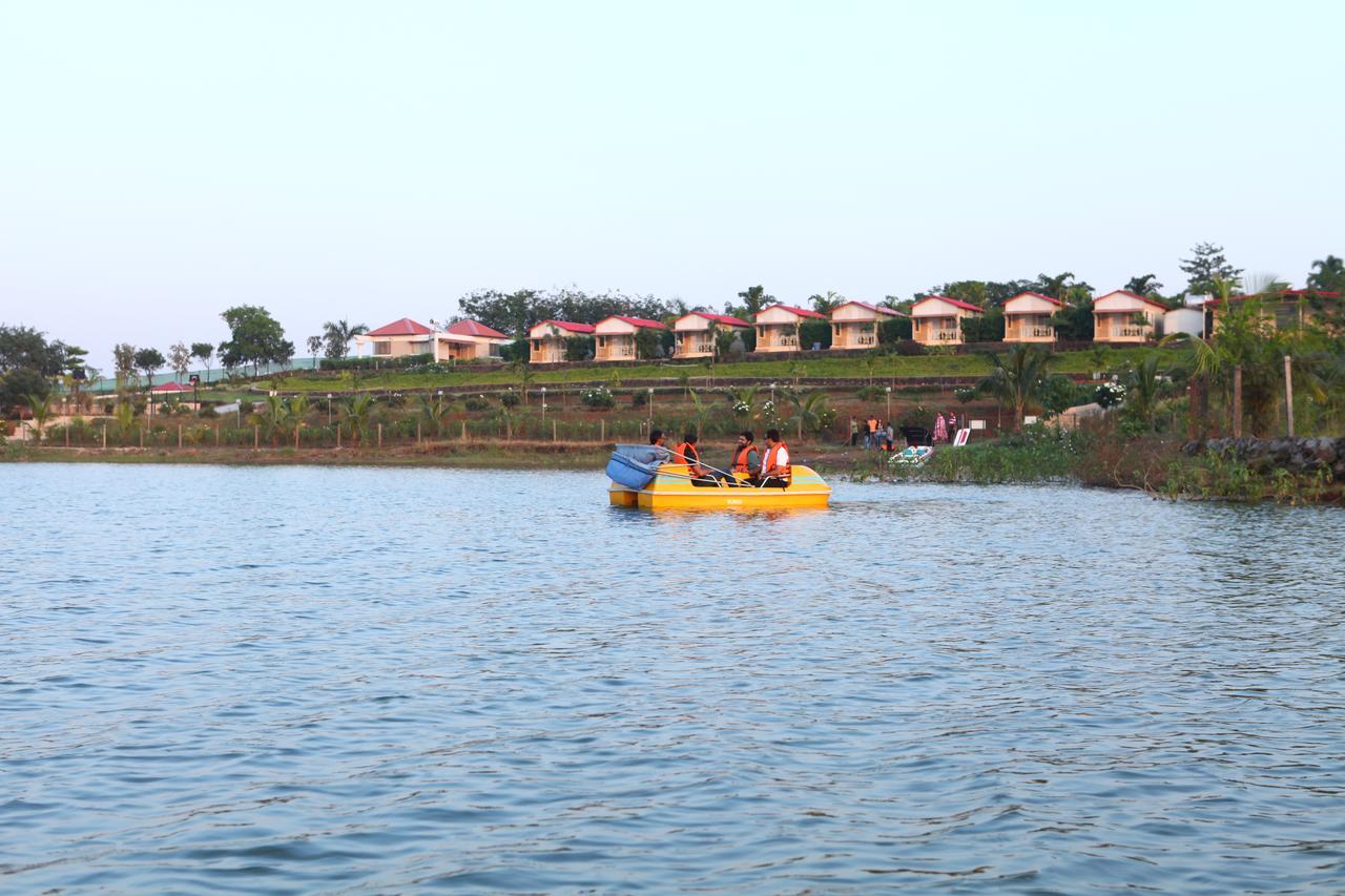 נאסיק Savana Lake Resort מראה חיצוני תמונה