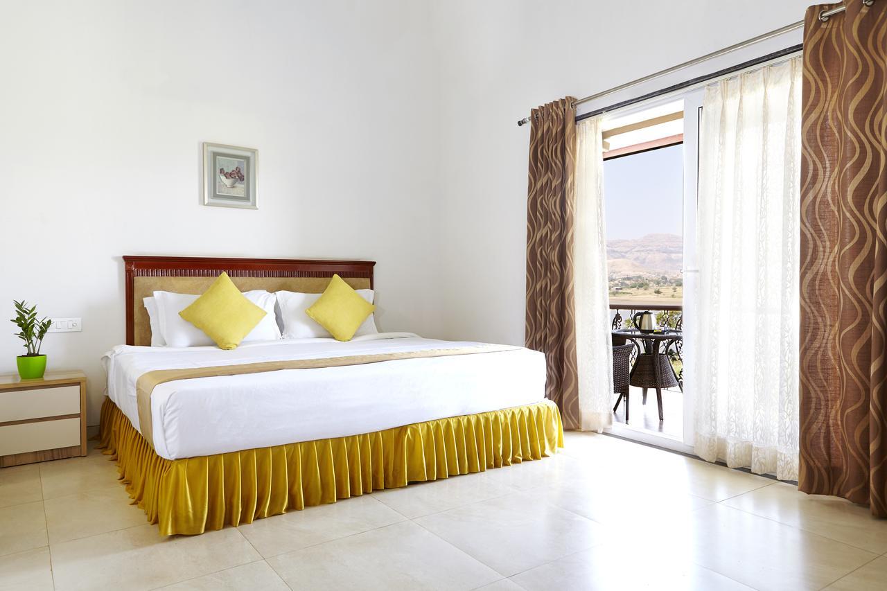 נאסיק Savana Lake Resort מראה חיצוני תמונה
