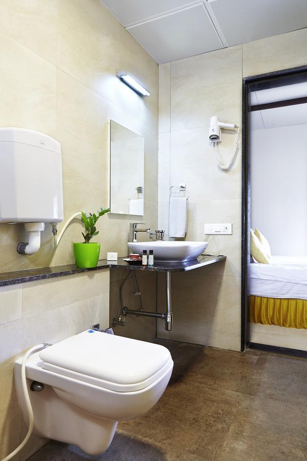 נאסיק Savana Lake Resort מראה חיצוני תמונה